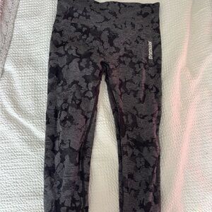 Gymshark Kids Black and Gray Patterned Leggings